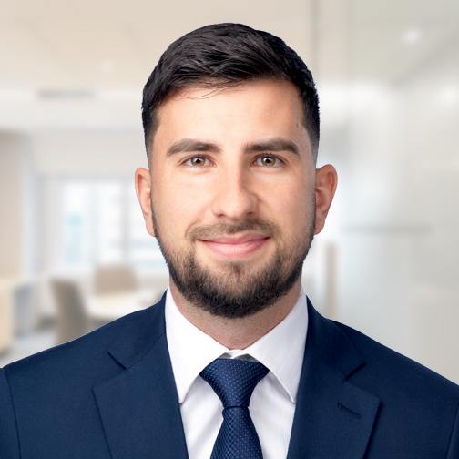 Luca Manglaviti, CIM, Analyst, Client Portfolio Management, CC&L One